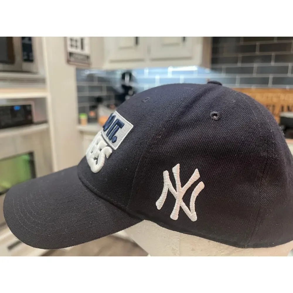 Just Do It/ NY Yankees baseball cap blue/white MLB/Nike collab dri fit size L/XL